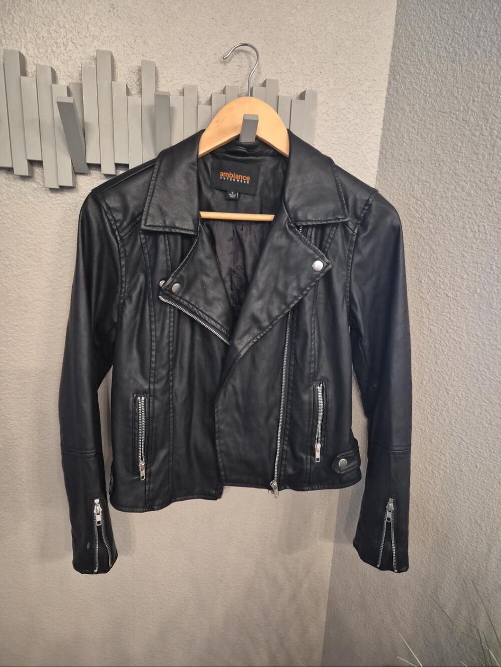 Ambiance Black Faux Leather Moto Jacket Size Small